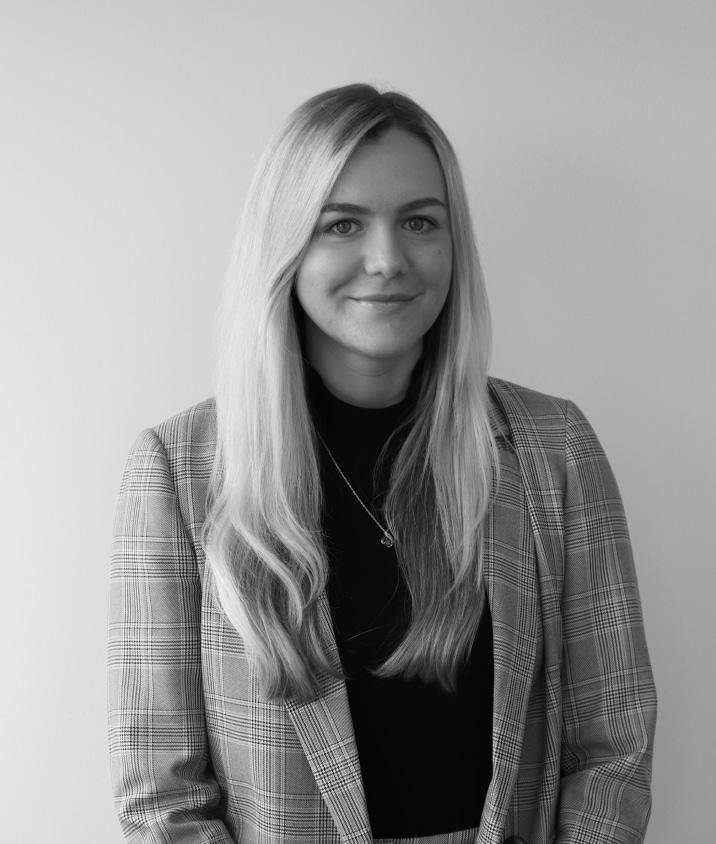 Irina StaffPhoto BW 1